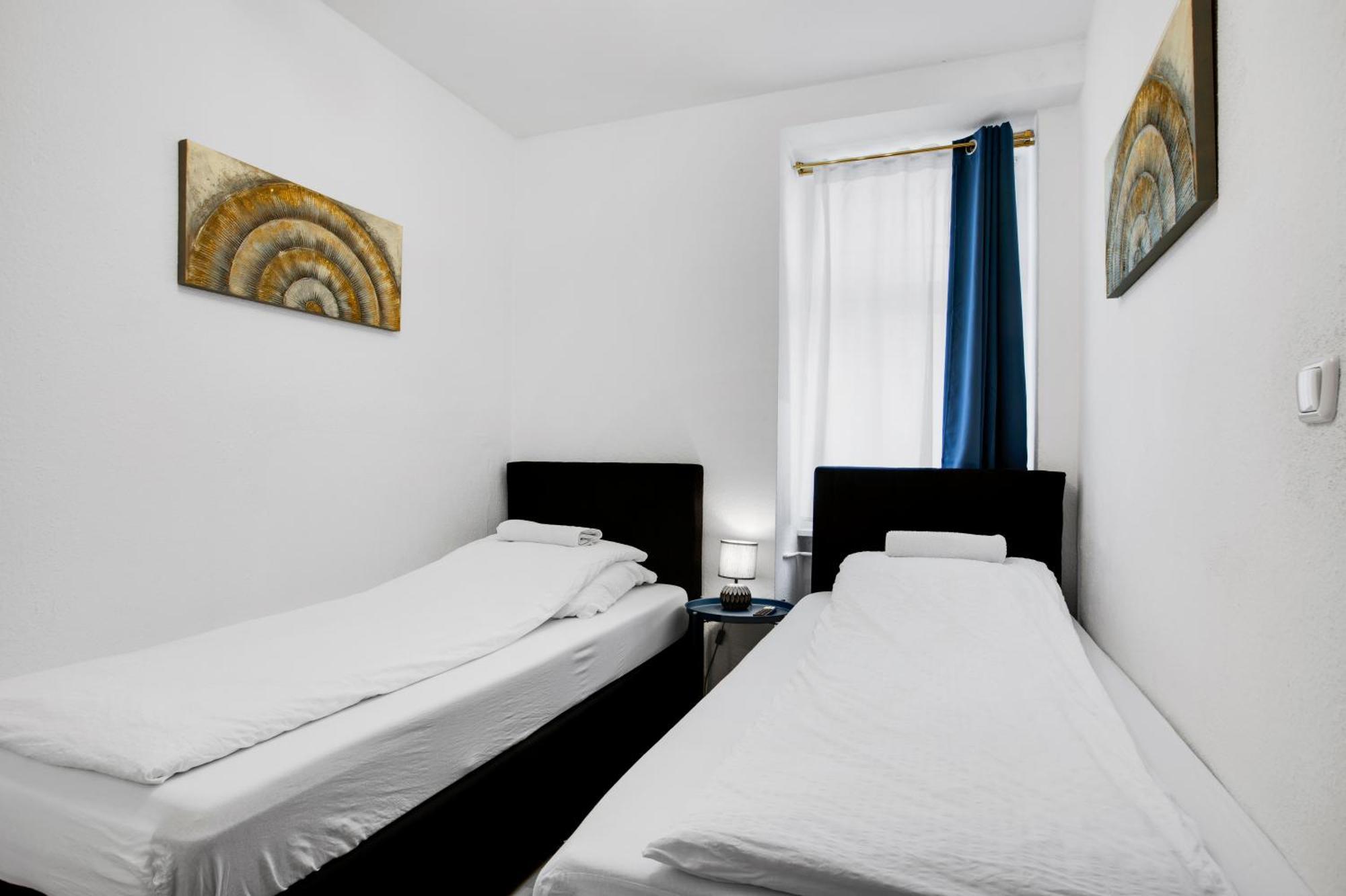 3 Bedroom In Kreuzberg Appartement *